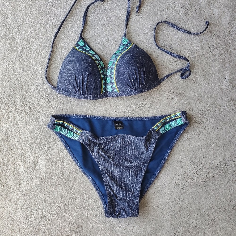 Bikini